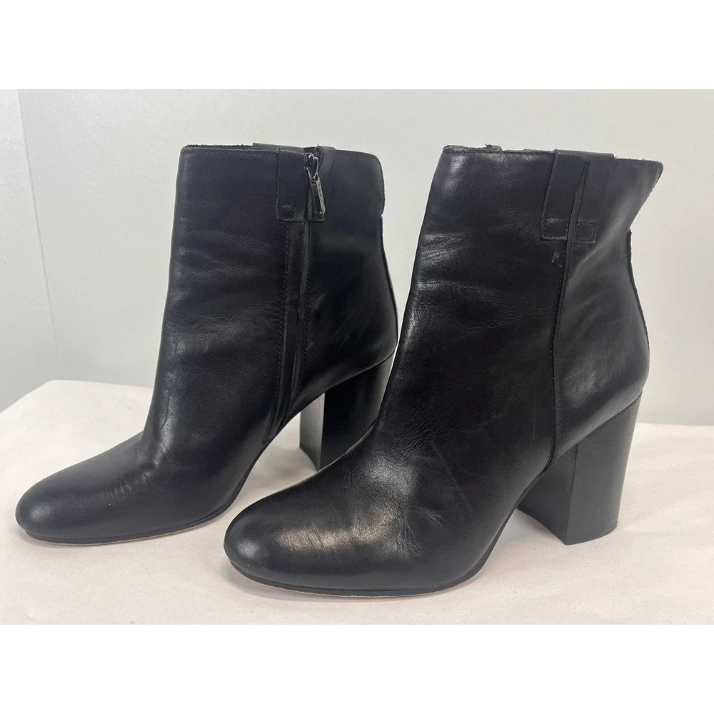 Sam Edelman Fairfield Black Leather Boots Booties GUC sz 9 Chunky Heel